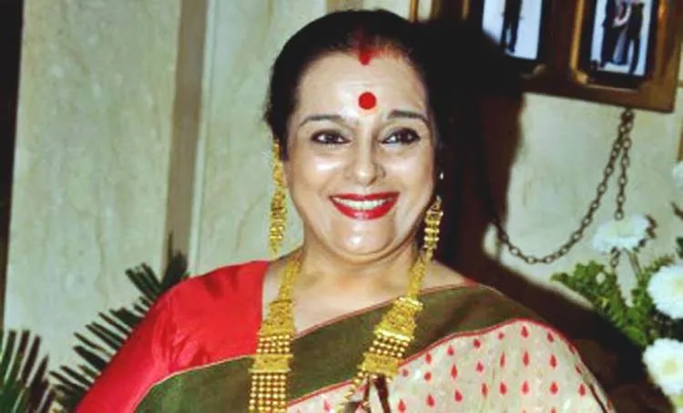 Lok sabha elections, ലോക്സഭാ തിരഞ്ഞെടുപ്പ്, winning celebritie, ജയിച്ച താരങ്ങള്‍, India election results 2019, losing celebrities, തോറ്റ താരങ്ങള്‍, Lok Sabha Election 2019, celebrities, Cinema stars, സിനിമാ താരങ്ങള്‍ Sports stars, സ്പോര്‍ട് താരങ്ങള്‍ BJP, ബിജെപി, Congress,കോണ്‍ഗ്രസ് Samajwadi Party, സമാജ്വാദി പാര്‍ട്ടി, Suresh Gopi, സുരേഷ് ഗോപി, Innocent, ഇന്നസെന്റ്, Gautam Gambhir, ഗൗതം ഗംഭീര്‍, Smriti Irani, സ്മൃതി ഇറാനി, Hema Malini, ഹേമ മാലിനി, sumalatha, സുമലത, Urmila Mandotkar. ഊര്‍മ്മിള മണ്ഡോദ്കര്‍, Prakash Raj, പ്രകാശ് രാജ്, 2019 lok sabha result