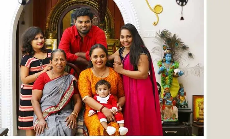 uppum mulakum, uppum mulakum series, uppum mulakum video, uppum mulakum latest episode, uppum mulagum, ഉപ്പും മുളകും, ഉപ്പും മുളകും today, ഉപ്പും മുളകും parukuttym, ഉപ്പും മുളകും video, ഉപ്പും മുളകും serial, ഉപ്പും മുളകും episode, ഉപ്പും മുളകും എപ്പിസോഡ്, ഉപ്പും മുളകും ലാസ്റ്റ് എപ്പിസോഡ്, ഉപ്പും മുളകും വീഡിയോ, ഉപ്പും മുളകും ഭവനിയമ്മ, ഉപ്പും മുളകും ഭവാനി വീഡിയോ, ഉപ്പും മുളകും നീലു, ഉപ്പും മുളകും ബാലു, ഉപ്പും മുളകും മുടിയന്‍, നിഷ സാരംഗ്, നീലുവമ്മ, ഉപ്പും മുളകും നീലു, Nisha Sarangh interview, നിഷ സാരംഗ് അഭിമുഖം, ഉപ്പും മുളക് പാറുക്കുട്ടി. uppum mulakum parukutty