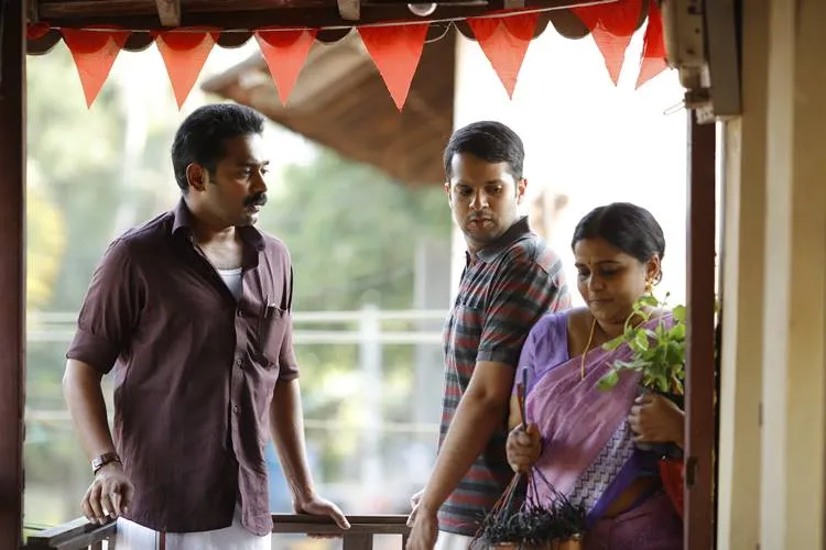 Kakshi Amminippilla, Asif Ali, കക്ഷി​​​ അമ്മിണിപ്പിള്ള, ആസിഫ് അലി, Kakshi Amminippilla release, കക്ഷി അമ്മിണിപ്പിള്ള റിലീസ്, Kakshi Amminippilla video song, Kakshi Amminippilla song, Asif Ali song, Asif Ali latest film, Asif ali new release, Indian Express Malayalam, ഇന്ത്യൻ എക്സ്‌പ്രസ്സ് മലയാളം