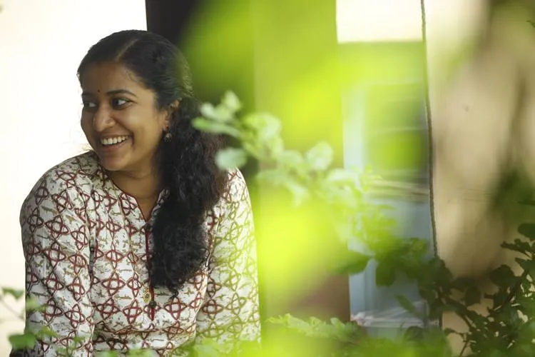 Kakshi Amminippilla, Asif Ali, കക്ഷി​​​ അമ്മിണിപ്പിള്ള, ആസിഫ് അലി, Kakshi Amminippilla release, കക്ഷി അമ്മിണിപ്പിള്ള റിലീസ്, Kakshi Amminippilla video song, Kakshi Amminippilla song, Asif Ali song, Asif Ali latest film, Asif ali new release, Indian Express Malayalam, ഇന്ത്യൻ എക്സ്‌പ്രസ്സ് മലയാളം