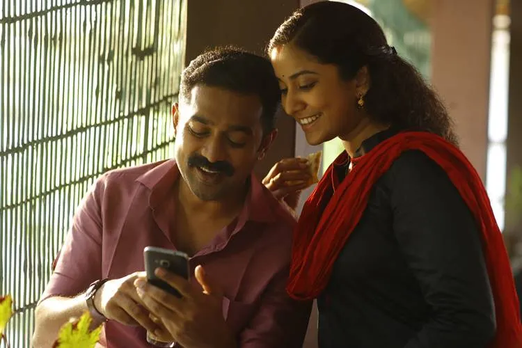 Kakshi Amminippilla, Asif Ali, കക്ഷി​​​ അമ്മിണിപ്പിള്ള, ആസിഫ് അലി, Kakshi Amminippilla release, കക്ഷി അമ്മിണിപ്പിള്ള റിലീസ്, Kakshi Amminippilla video song, Kakshi Amminippilla song, Asif Ali song, Asif Ali latest film, Asif ali new release, Indian Express Malayalam, ഇന്ത്യൻ എക്സ്‌പ്രസ്സ് മലയാളം