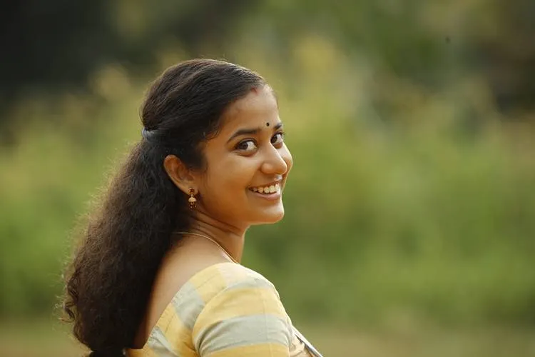 Kakshi Amminippilla, Asif Ali, കക്ഷി​​​ അമ്മിണിപ്പിള്ള, ആസിഫ് അലി, Kakshi Amminippilla release, കക്ഷി അമ്മിണിപ്പിള്ള റിലീസ്, Kakshi Amminippilla video song, Kakshi Amminippilla song, Asif Ali song, Asif Ali latest film, Asif ali new release, Indian Express Malayalam, ഇന്ത്യൻ എക്സ്‌പ്രസ്സ് മലയാളം