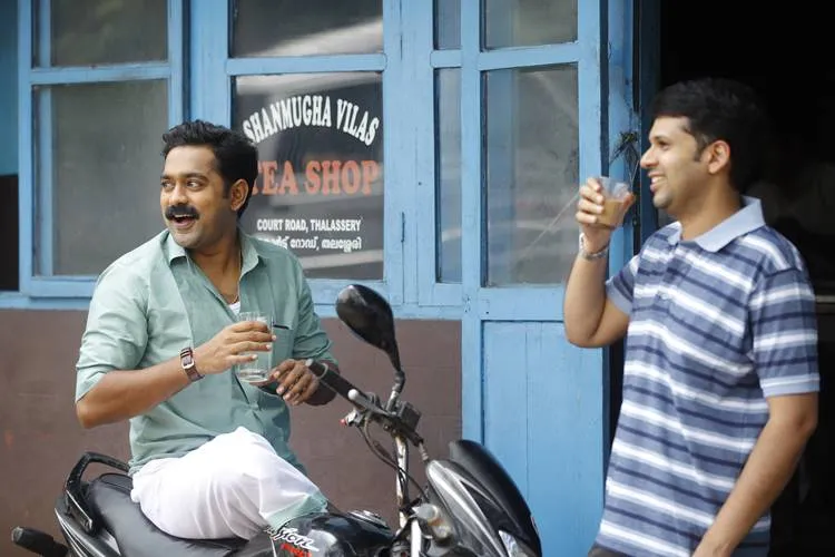 Kakshi Amminippilla, Asif Ali, കക്ഷി​​​ അമ്മിണിപ്പിള്ള, ആസിഫ് അലി, Kakshi Amminippilla release, കക്ഷി അമ്മിണിപ്പിള്ള റിലീസ്, Kakshi Amminippilla video song, Kakshi Amminippilla song, Asif Ali song, Asif Ali latest film, Asif ali new release, Indian Express Malayalam, ഇന്ത്യൻ എക്സ്‌പ്രസ്സ് മലയാളം