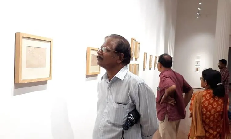 ചിത്രപ്രദർശനം, Painting exhibition, KS Dileep Kumar, കെ.എസ് ദിലീപ് കുമാർ, loneliness, ഏകാന്തത, iemalayalam, ഐഇ മലയാളം