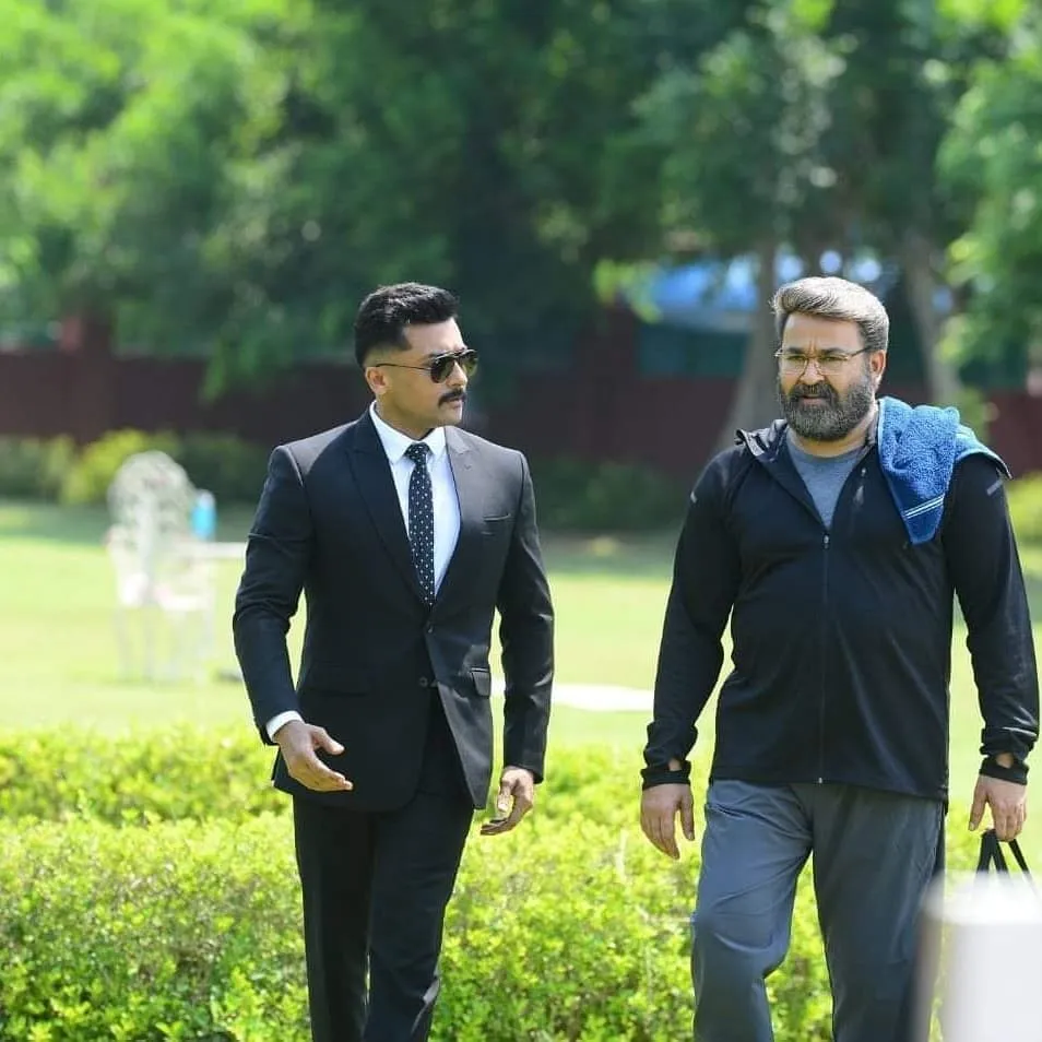 kaappaan, കാപ്പാൻ, mohanlal, മോഹൻലാൽ, Amitabh Bachchan, അമിതാഭ് ബച്ചൻ, kaappaan teaser, കാപ്പാൻ ടീസർ, mohanlal suriya, മോഹൻലാൽ സൂര്യ, mohanlal tamil film, മോഹൻലാൽ തമിഴ് ഫിലിം, mohanlal tamil movie kaappaan, പുതിയ ചിത്രം, സിനിമ, Entertainment, സിനിമാ വാര്‍ത്ത, ഫിലിം ന്യൂസ്, Film News, കേരള ന്യൂസ്, കേരള വാര്‍ത്ത, Kerala News, മലയാളം ന്യൂസ്, മലയാളം വാര്‍ത്ത, Malayalam News, Breaking News, പ്രധാന വാര്‍ത്തകള്‍, ഐ ഇ മലയാളം, iemalayalam, indian express malayalam, ഇന്ത്യന്‍ എക്സ്പ്രസ്സ്‌ മലയാളം