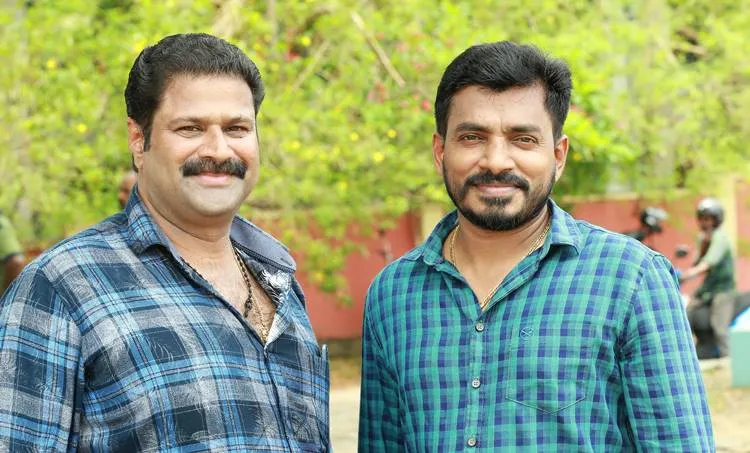 onam, ഓണം, Onam release, ഓണം റിലീസ് സിനിമകൾ, ഇട്ടിമാണി, ഇട്ടിമാണി മെയ്ഡ് ഇൻ ചൈന, ഇട്ടിമാണി മെയ്ഡ് ഇൻ ചൈന റിലീസ്, ഇട്ടിമാണി റിലീസ്, ittymaani made in china release, Ittymani release, Mohanlal, മോഹൻലാൽ, മോഹൻലാൽ ഇട്ടിമാണി, Mohanlal Ittymani, Brother's Day, Brothers day release, brothers day, ബ്രദേഴ്സ് ഡേ, ബ്രദേഴ്സ് ഡേ റിലീസ്, Prithviraj, പൃഥ്വിരാജ്, Prithviraj Brothers Day, പൃഥ്വിരാജ് ബ്രദേഴ്സ് ഡേ, ലവ് ആക്ഷൻ ഡ്രാമ, Love Action Drama, ലവ് ആക്ഷൻ ഡ്രാമ റിലീസ്, Love Action Drama release, നയൻതാര, നിവിൻ പോളി, Nayanthara, Nivin Pauly, Nayanthara Love Action Drama photos, Finals, Finals film, Finals release, ഫൈനൽസ്, ഫൈനൽസ് റിലീസ്, Rajisha Vijayan, രജിഷ വിജയൻ, onam holiday, ഓണം അവധി, onam govt holiday, ഓണം സർക്കാർ ഓഫിസുകൾ അവധി, onam school holiday, Kerala Rains, Flood, ഓണപ്പാട്ടുകൾ, Onapattukal, Onam songs, Chief Minister, Distress Relief Fund, ie malayalam, ഐഇ മലയാളം