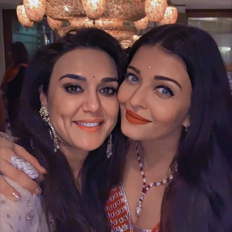 diwali, Amitabh Bachchan, ie malayalam