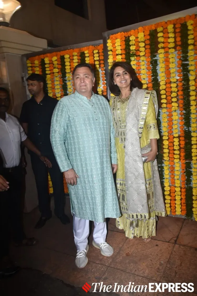 Kajol, rani mukherji, Salman khan, കാജോൾ, റാണി മുഖർജി, സൽമാൻ ഖാൻ, പ്രീതി സിൻഹ, Sara Ali khan, Soha Ali khan, shahid kapoor photos, taapsee pannu photos, celeb fashion, preity zinta photos, lifestyle, fashion,diwali, diwali photos