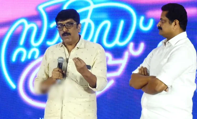 B Unnikrishnan, ബി ഉണ്ണികൃഷ്ണൻ, Rajisha Vijayan,രജിഷ വിജയന്‍, Nimisha Sajayan,നിമിഷ സജയന്‍, Vidhu Vincent,വിധു വിന്‍സന്‍റ്, Stand Up, Stand Up Movie, ie malayalam,