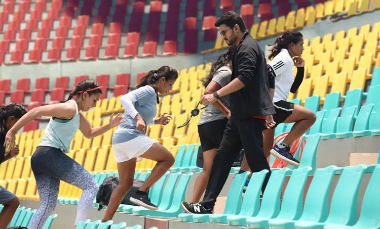 bigil, vijay, nayanthara, ie malayalam