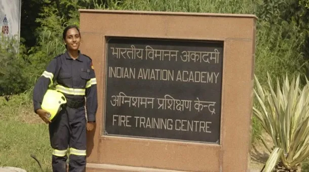 Chennai news, രമ്യ ശ്രീകാന്തൻ, ഫയർ ഫൈറ്റർ, Chennai city news, Remya Sreekantan, Chennai Airport Firefighter, Chennai Firefighter, Chennai Woman Firefighter, Woman Firefighter, Woman Airport Firefighter, Chennai Airport Woman Firefighter, Airport Fire Service, Chennai Airport Fire Service, Chennai Airport, Chennai International Airport, Airports Authority of India, Chennai News, Indian Express Malayalam, IE Malayalam, ഇന്ത്യൻ എക്സ്പ്രസ് മലയാളം, ഐ ഇ മലയാളം