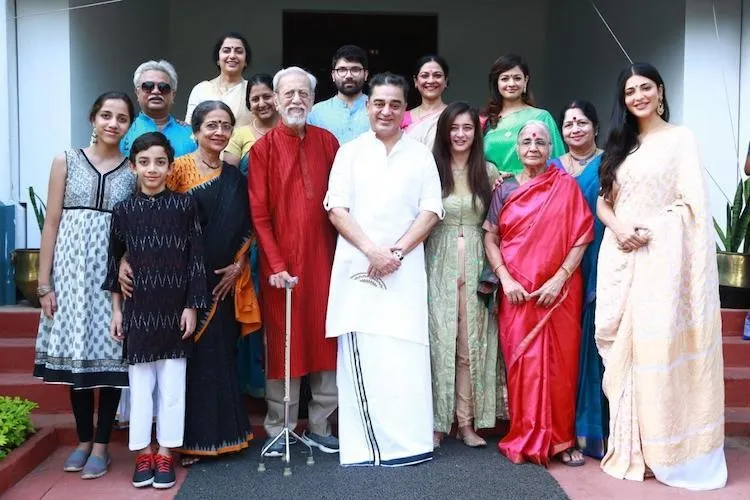 Suhasini Maniratnam, Kamal Haasan, സുഹാസിനി മണിരത്നം, കമൽ ഹാസൻ, Suhasini Maniratnam viral speech, സുഹാസിനി മണിരത്നം വൈറൽ പ്രസംഗം, Suhasini Kamal haasan's niece, Indian express Malayalam, IE Malayalam, ഇന്ത്യൻ​ എക്സ്‌പ്രസ് മലയാളം, ഐ ഇ Suhasini Maniratnam, Kamal Haasan, സുഹാസിനി മണിരത്നം, കമൽ ഹാസൻ, Suhasini Maniratnam viral speech, സുഹാസിനി മണിരത്നം വൈറൽ പ്രസംഗം, Suhasini Kamal haasan's niece, Indian express Malayalam, IE Malayalam, ഇന്ത്യൻ​ എക്സ്‌പ്രസ് മലയാളം, ഐ ഇ മലയാളം