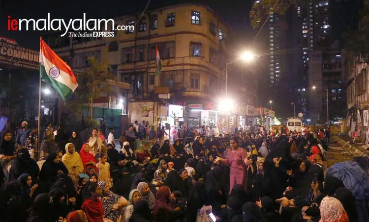 Mumbai shaheen Bagh, Mumbai protests, Shaheen Bagh, CAA protests, NRC, caa latest news, citizenship act. nrc protests, Indian Express