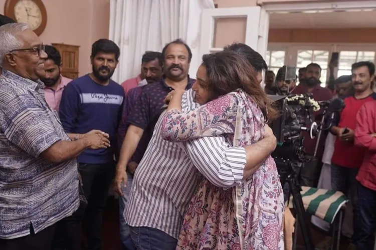 Manju Warrierr, Madhu Warrier, Madhu Warrier debut, Biju Menon, മഞ്ജു വാര്യർ, മധു വാര്യർ, ബിജു മേനോൻ, Lalitham sundaram, Manju warrier Lalitham sundaram, Indian express malayalam, IE Malayalam