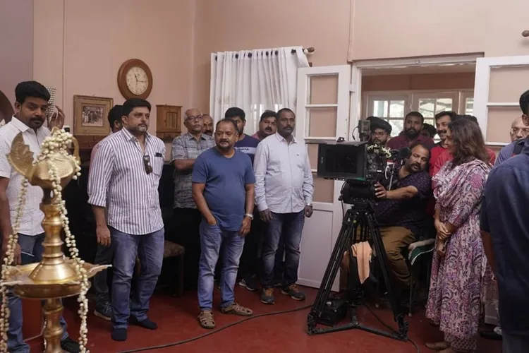 Manju Warrierr, Madhu Warrier, Madhu Warrier debut, Biju Menon, മഞ്ജു വാര്യർ, മധു വാര്യർ, ബിജു മേനോൻ, Lalitham sundaram, Manju warrier Lalitham sundaram, Indian express malayalam, IE Malayalam