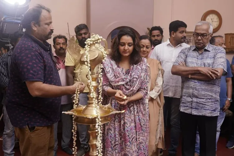 Manju Warrierr, Madhu Warrier, Madhu Warrier debut, Biju Menon, മഞ്ജു വാര്യർ, മധു വാര്യർ, ബിജു മേനോൻ, Lalitham sundaram, Manju warrier Lalitham sundaram, Indian express malayalam, IE Malayalam