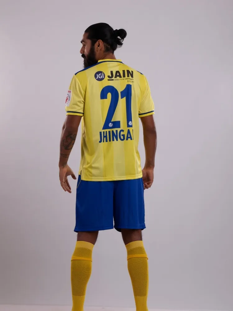 Sandesh Jhingan, സന്ദേശ് ജിങ്കൻ, Kerala Blasters, കേരള ബ്ലാസ്റ്റേഴ്സ്, ISL, ഐഎസ്എൽ, sports news, ie malayalam