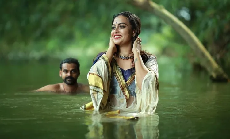 anusree, അനുശ്രീ, anusree photos, anusree photoshoot