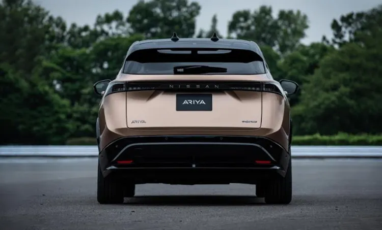 Nissan Ariya, Nissaariya electric crossover SUV