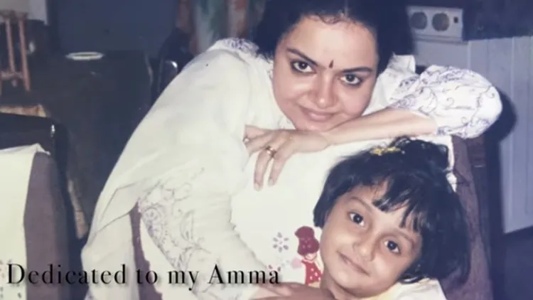Radhika Thilak and daughter