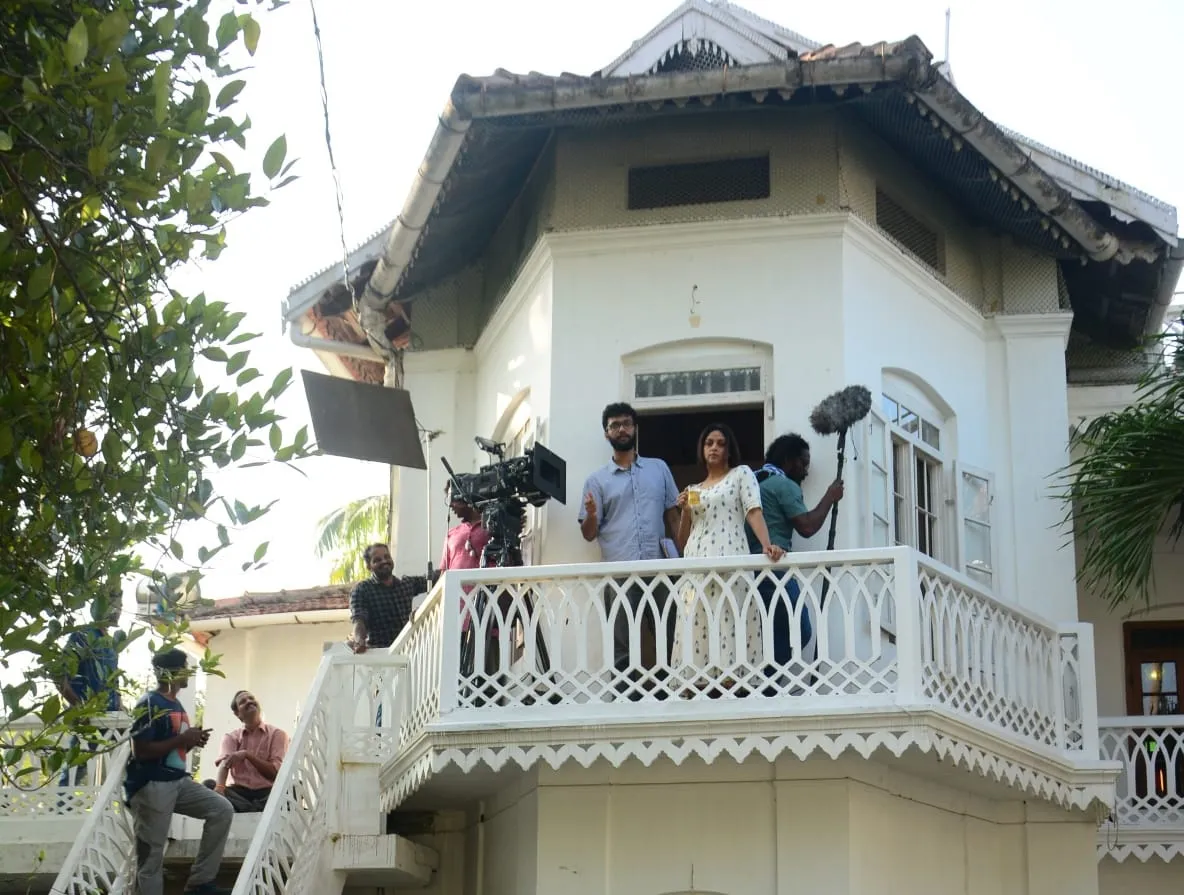Nadiya Moidu, IFFI 2020, Oru paathira swapnam pole, Like a midnight dream, International film festival of india, ഒരു പാതിരാസ്വപ്നം പോലെ, നദിയ മൊയ്തു, Indian express malayalam, IE malayalam