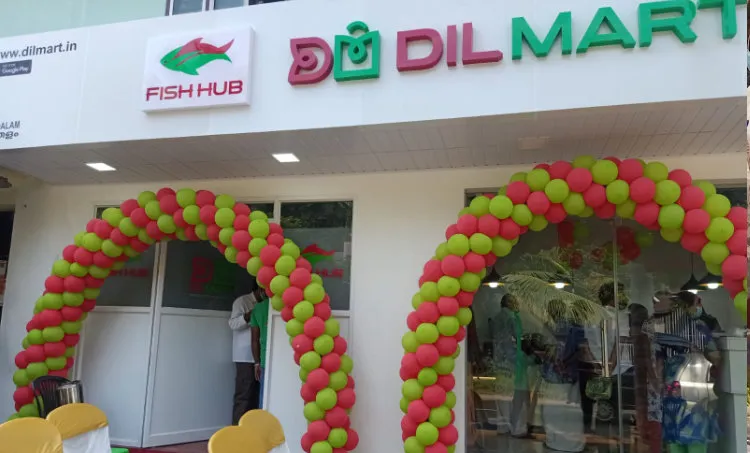 dilmart, Gulf returnees join hands to promote retail chain, retail chain, Gulf returnees, ദില്‍മാര്‍ട്ട്, ie malayalam