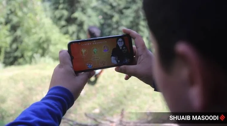 online classes, digital divide, internet connectivity jammu kashmir, srinagar online classes, srinagar internet connectivity, jammu kashmir coronavirus, coronavirus update, jammu kashmir news, ie malayalam