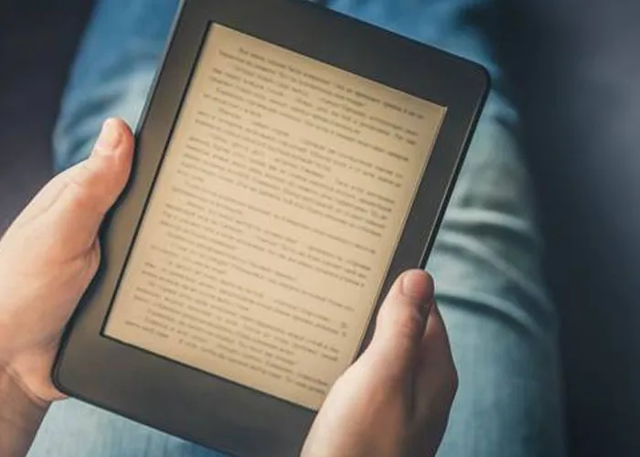E Santhoshkumar, Reading, IE Malayalam