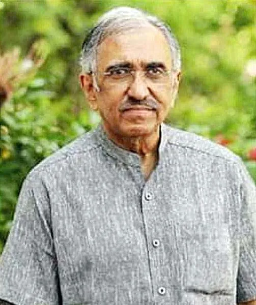 Bestotel, Kottayam, C R Omanakuttan, IE Malayalam
