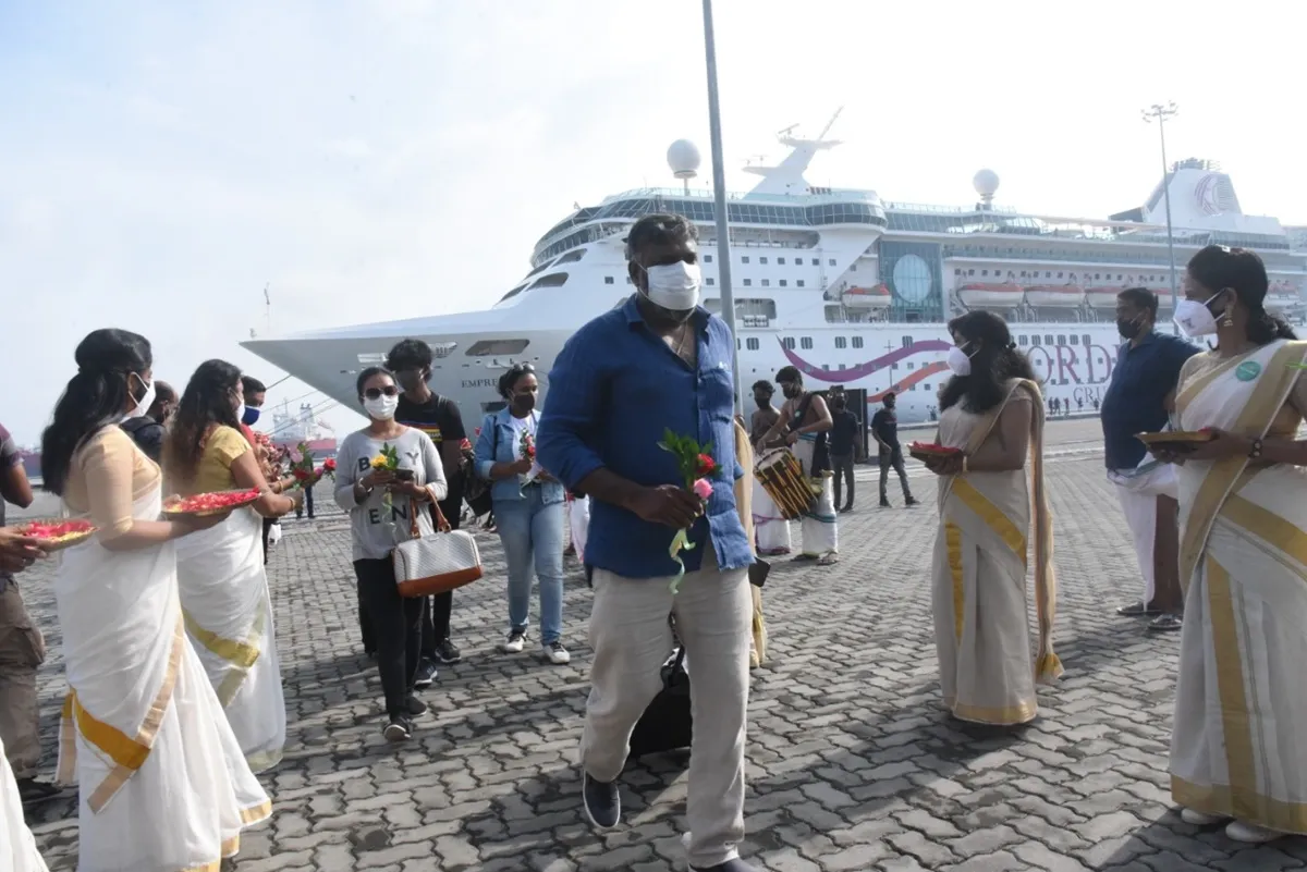 kerala tourism, domestic tourism, covid19, kerala tourism after covid19, luxury cruise MV Empress, MV Empress Kochi, kerala tourism kochi, kerala torurism alappuzha, kerala tourism munnar, kerala tourism malabar, kerala tourism wayanad, tourism minister PA Mohamed Riyas, indian express malayalam, ie malayalam