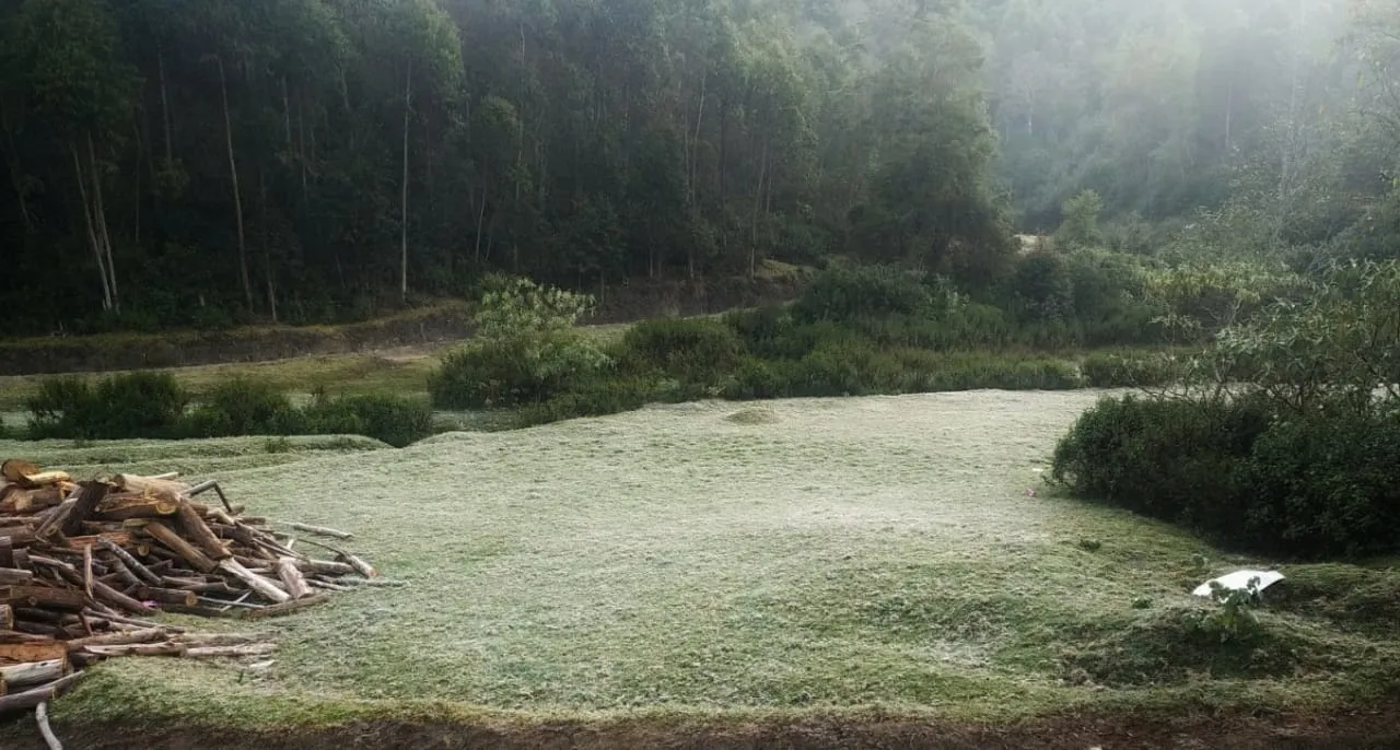 Munnar, Munnar snowfall, Munnar tourism, ie malayalam