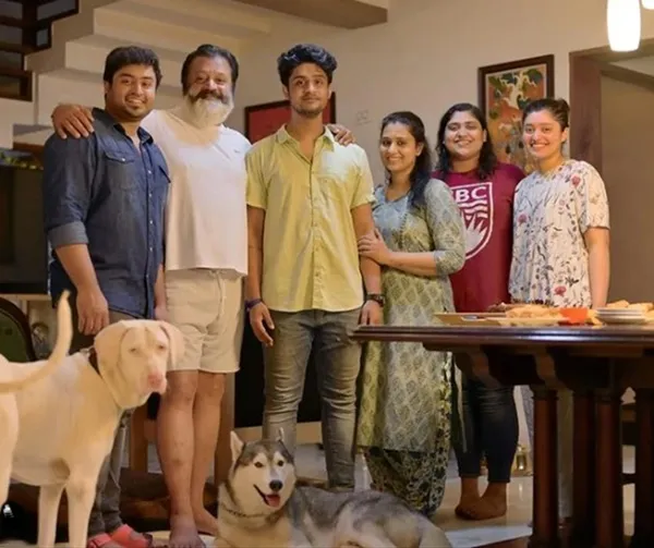 suresh gopi, Suresh gopi family pics