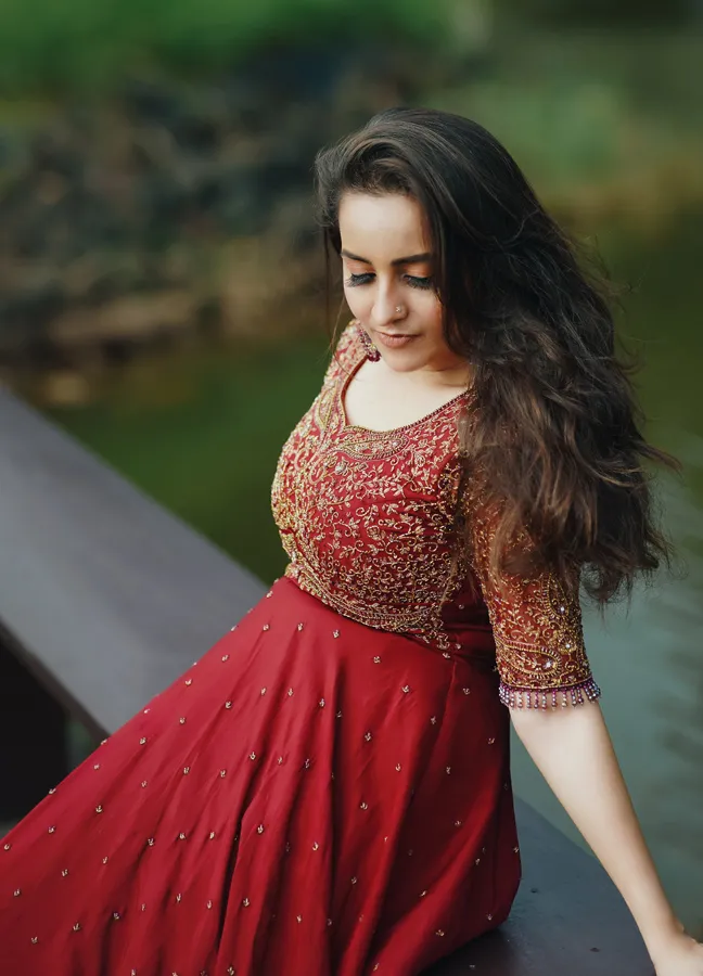 bhama, actress, ie malayalam