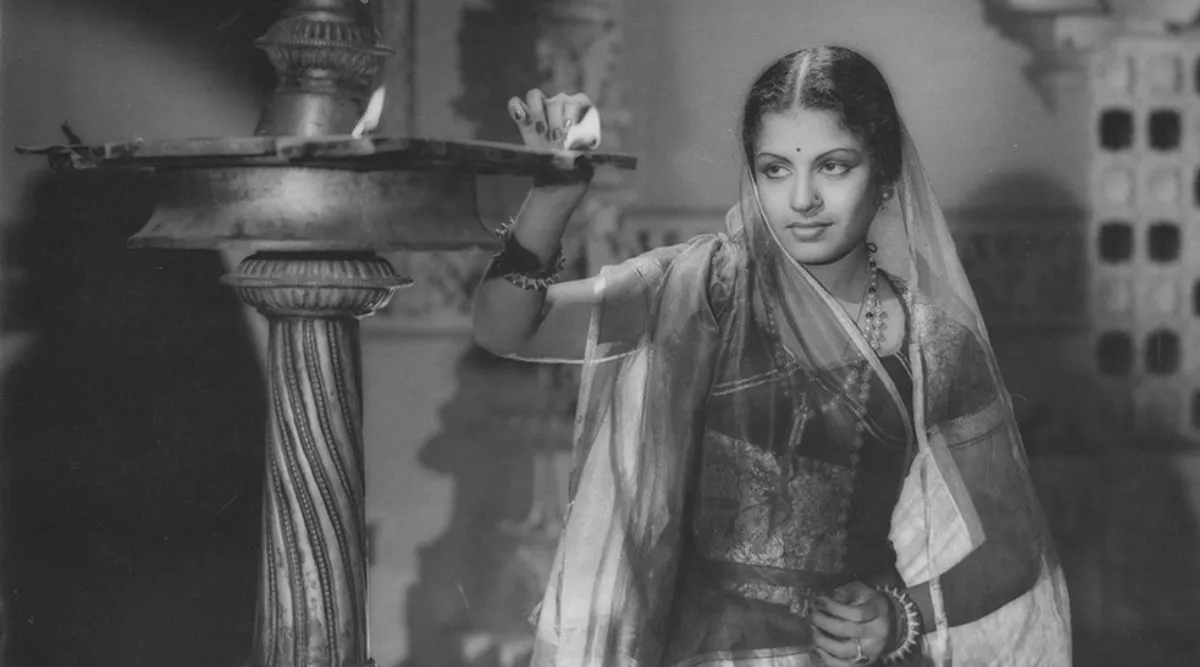 M S Subbulakshmi, M S Subbulakshmi songs, M S Subbulakshmi suprabhatam, M S Subbulakshmi daughter. m s blue, m s blue color, m s blue color silk saree