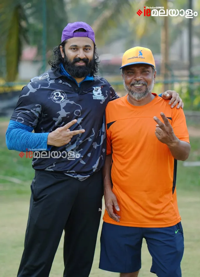 Unni Mukundan, Manoj Chandran