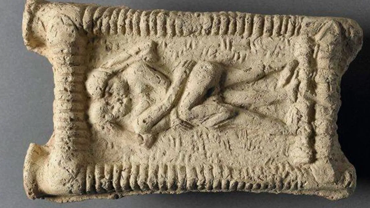 kissing, history of kissing, love hormone, oxytocin, Middle East, earliest documentation