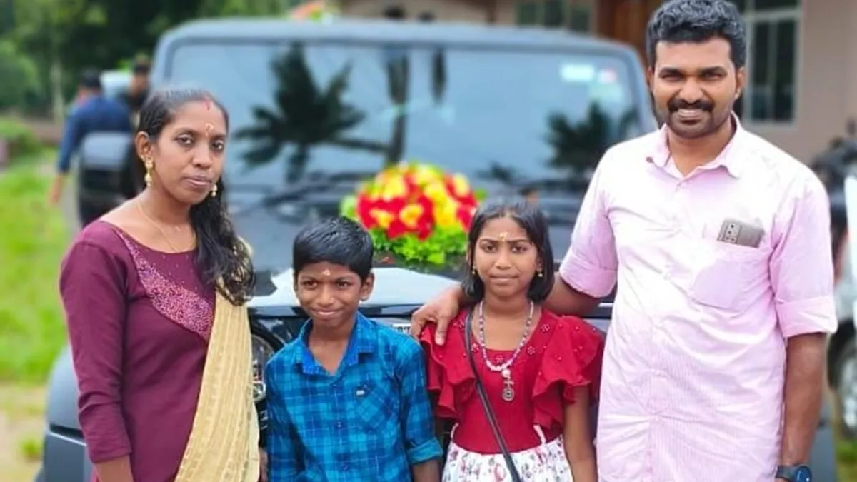 Sreenithya Family | Bus Driver