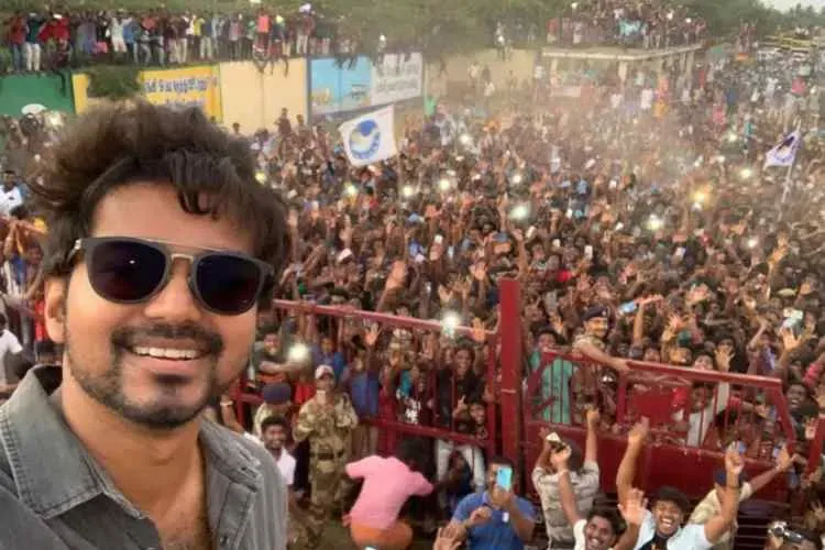 Thalapathy Vijay, Actor Vijay, Vijay political party name, Tamil Nadu politics, Vijay political entry, Thalapathy vijay News, Thalapathy Vijay latest news, Thalapathy Vijay political, chennai, Tamil Nadu latest news, Malayalam Movie News, മലയാളം സിനിമാ വാർത്തകൾ, നടൻ വിജയ്, വിജയ് രാഷ്ട്രീയ പാർട്ടി, സിനിമാ വാർത്തകൾ, രജനീകാന്ത്, ബിജെപി, കോൺഗ്രസ്