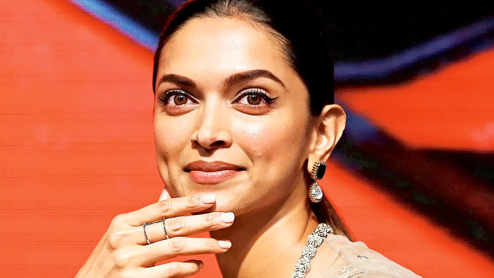 deepika padukone