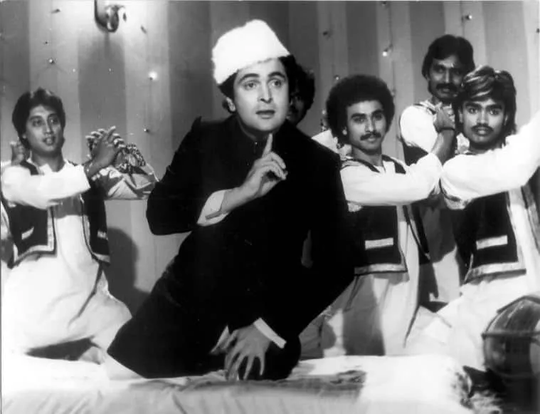 rishi kapoor amar akbar anthony