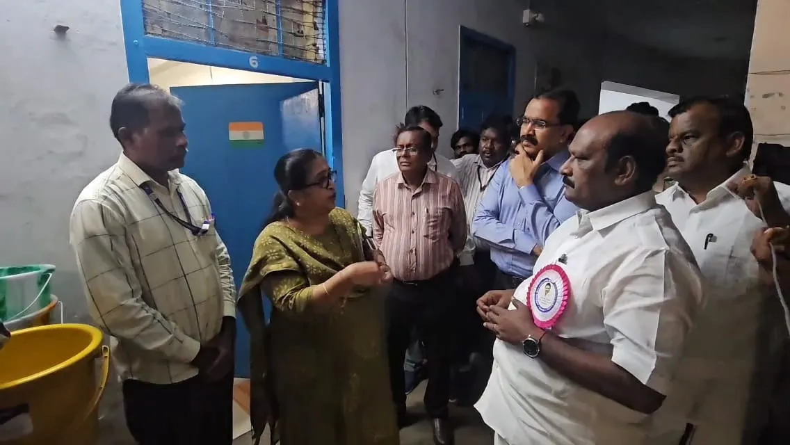 inspects govi chezhiyaan 4