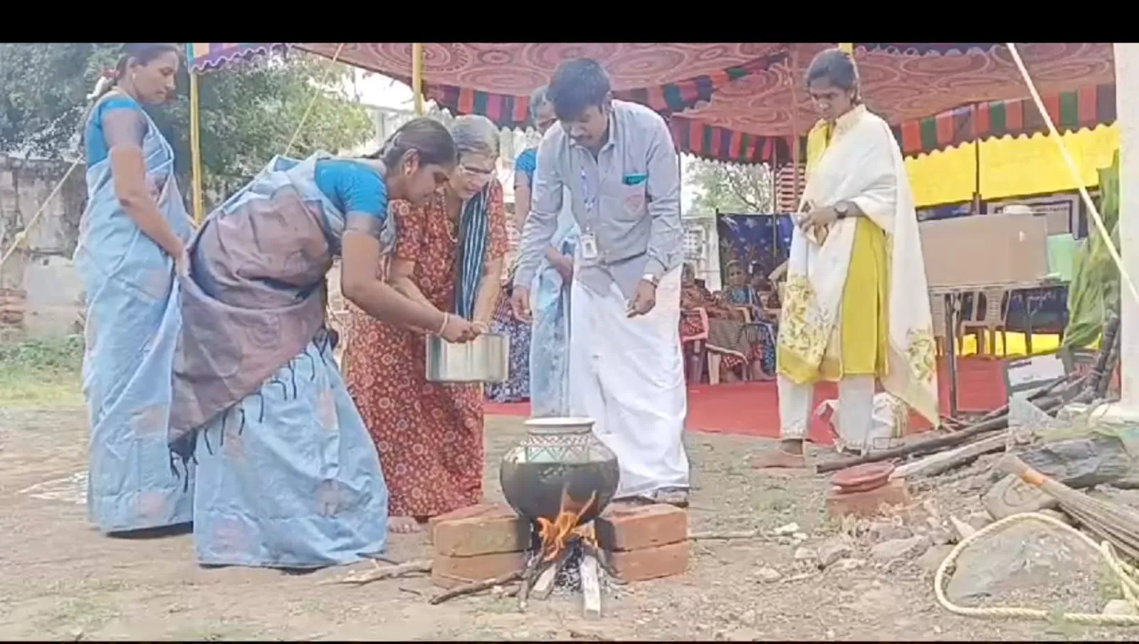 Old age home celebration 3