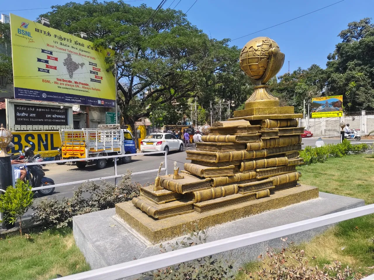 statue vandalise
