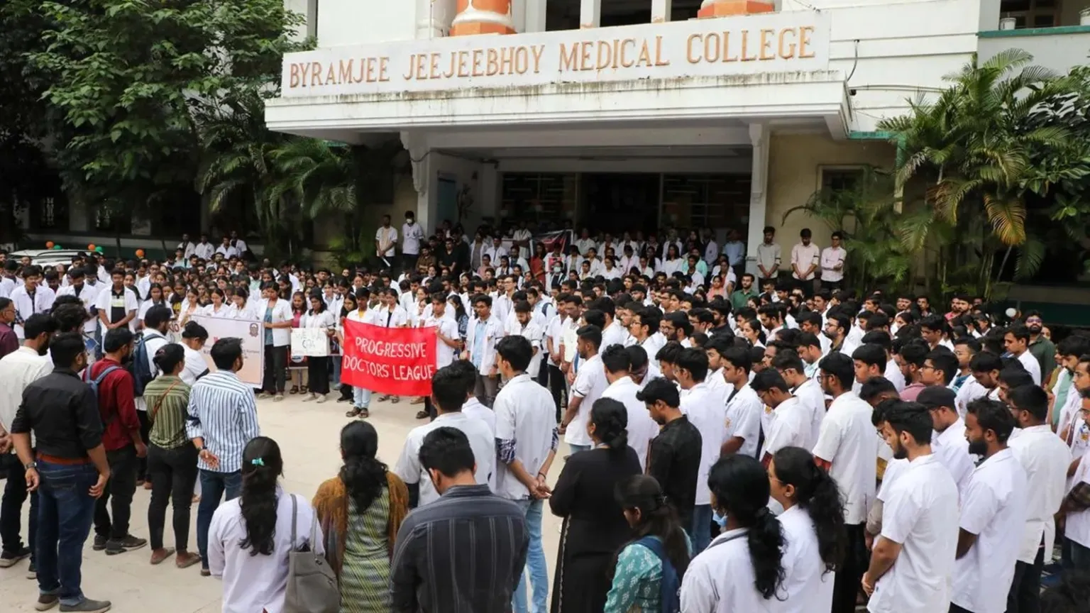 kolkata rape murder case doctors protest