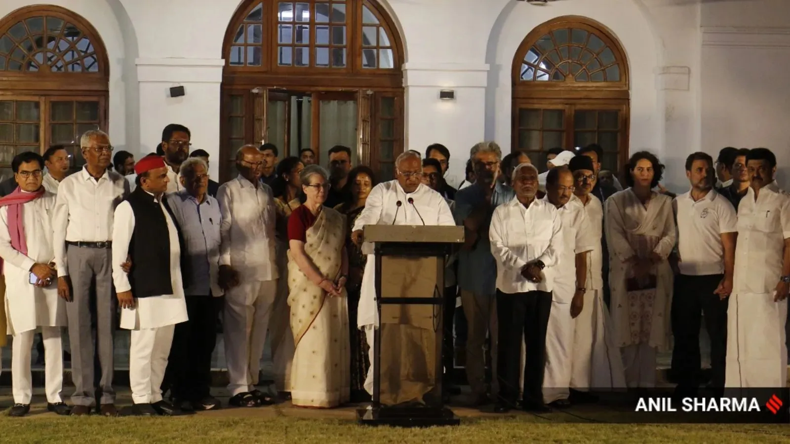 India-alliance-leader-after-meeting-at-Mallikarjun-Kharge-Residence-in-new-delhi.webp