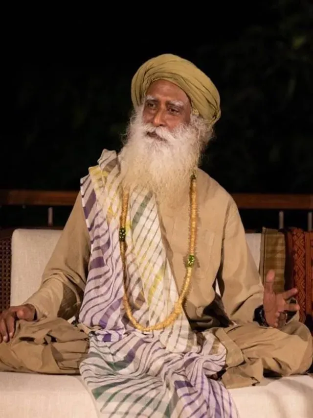 sadhgurus 1-1080x1440