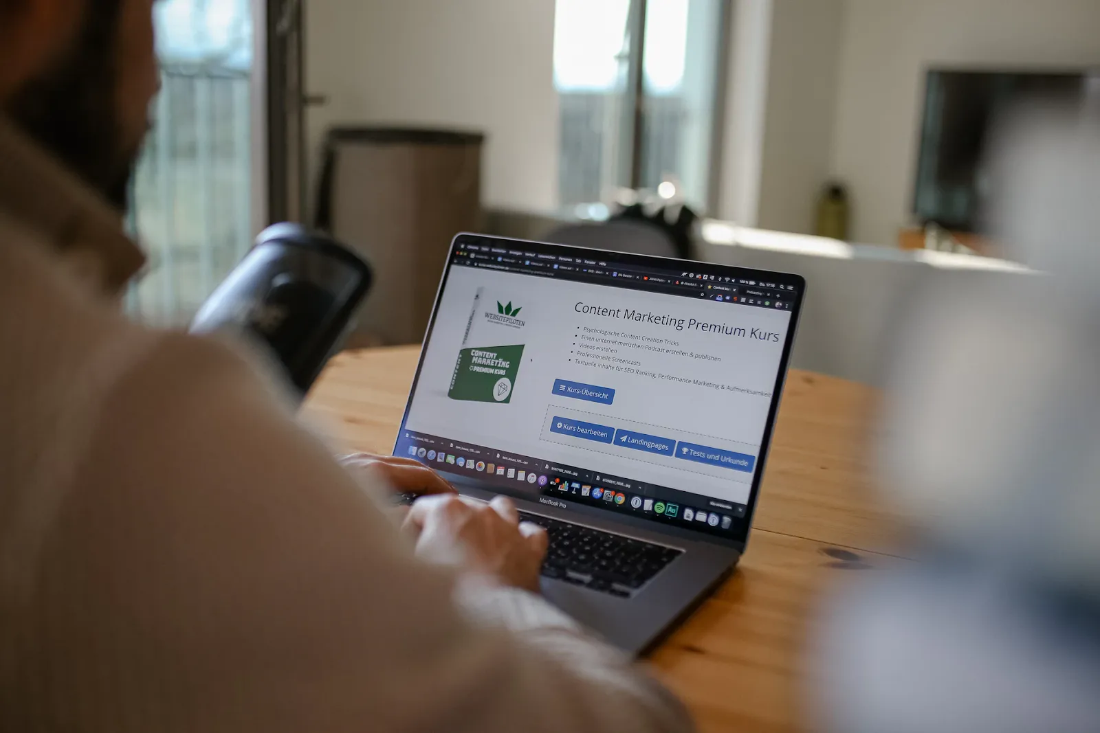 Content marketing