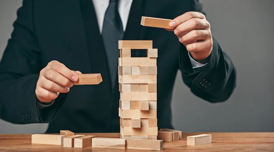 Leadership and AI: 10 Effective and Essential Skills You Need