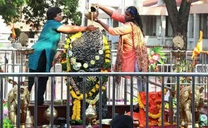 shani-shingnapur_650x400_41460171606