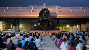Adiyogi-112ft-tall-face-lord-shiva-adiyogi
